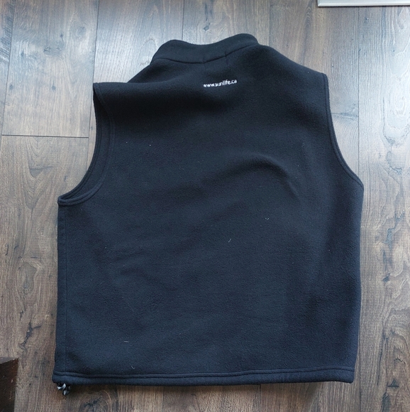Roots Fleece Vest - Picture 2 of 3